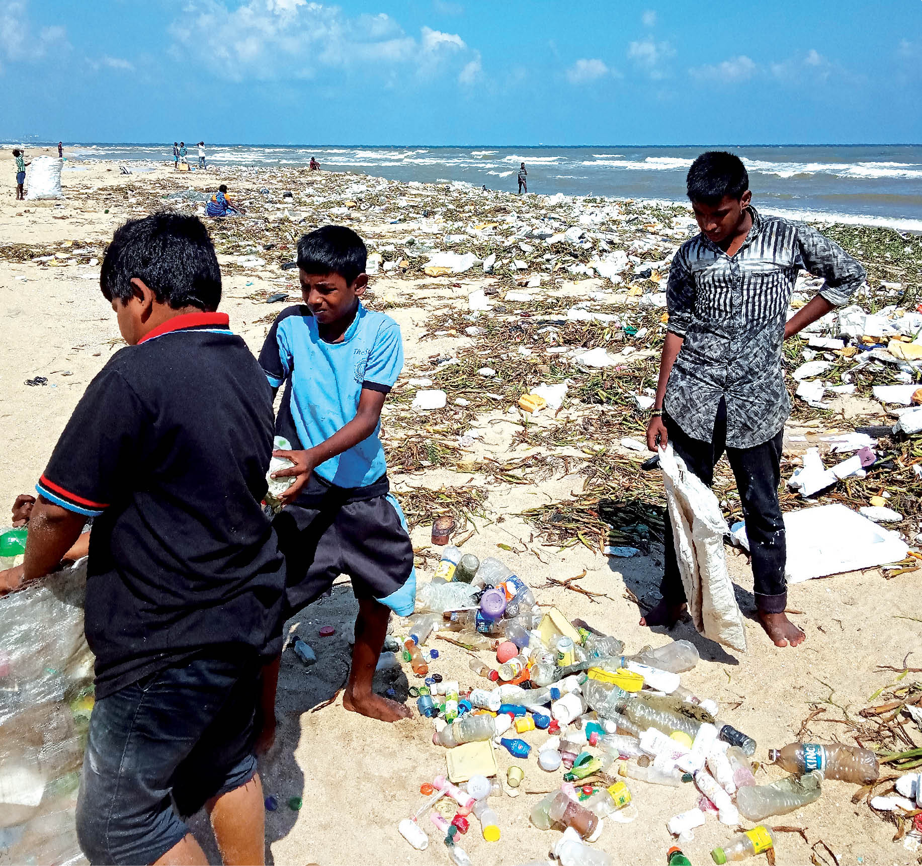 Keeping the Oceans Plastic Free